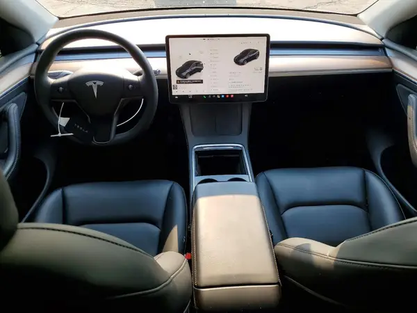 7SAYGDEE4RF075361 2024 TESLA MODEL Y - Image 8