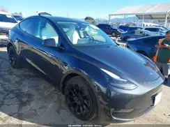 7SAYGDEE4RF079376 2024 TESLA MODEL Y