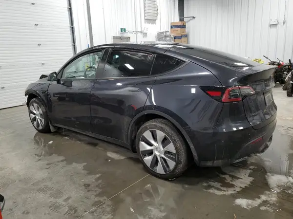 7SAYGDEE4RF081502 2024 TESLA MODEL Y - Image 2