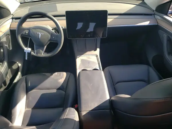7SAYGDEE4RF106849 2024 TESLA MODEL Y - Image 8
