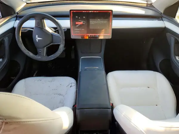 7SAYGDEE4RF116491 2024 TESLA MODEL Y - Image 8