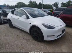 7SAYGDEE4RF152553 2024 TESLA MODEL Y