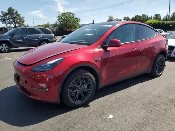 7SAYGDEE4RF156411 2024 TESLA MODEL Y - Image 1