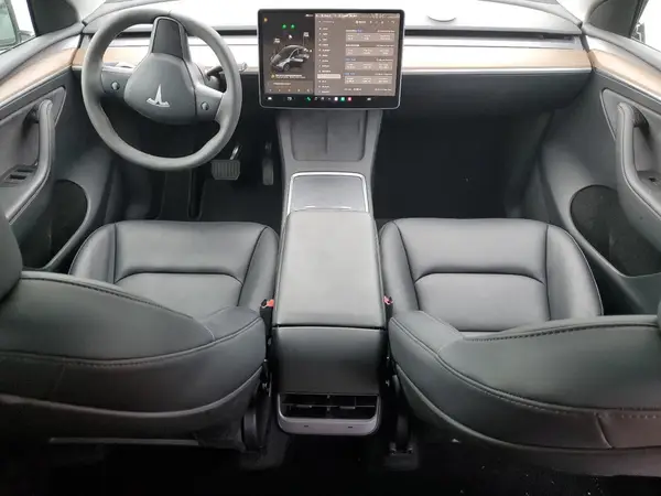 7SAYGDEE4RF161480 2024 TESLA MODEL Y - Image 8