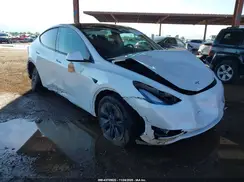 7SAYGDEE4RF163018 2024 TESLA MODEL Y