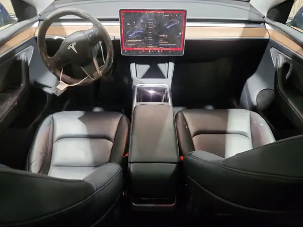 7SAYGDEE4RF165044 2024 TESLA MODEL Y - Image 8