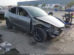 7SAYGDEE4RF165691 2024 TESLA MODEL Y