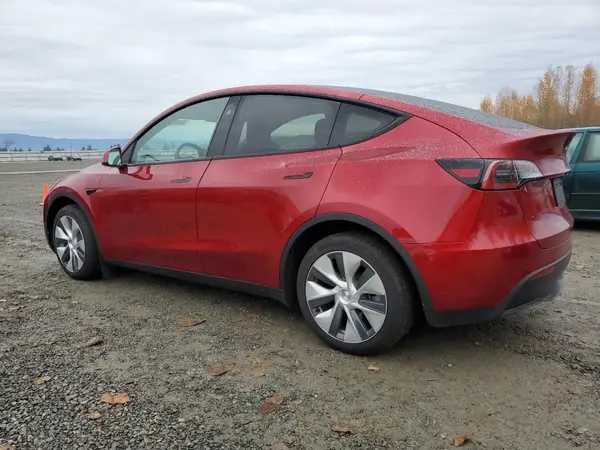 7SAYGDEE4RF983857 2024 TESLA MODEL Y - Image 2