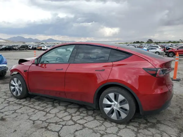 7SAYGDEE4RF984457 2024 TESLA MODEL Y - Image 2
