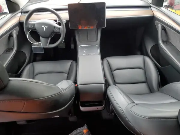 7SAYGDEE4RF984457 2024 TESLA MODEL Y - Image 8