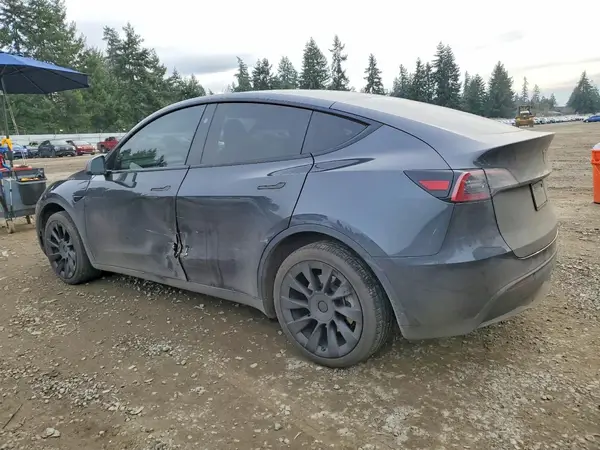 7SAYGDEE4RF987164 2024 TESLA MODEL Y - Image 2