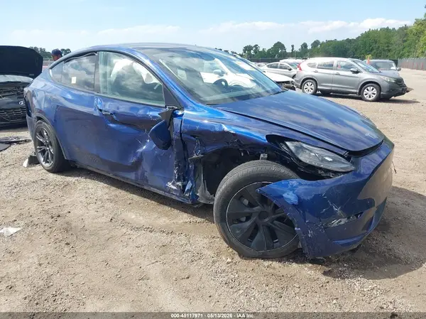 7SAYGDEE4SA346938 2025 TESLA MODEL Y - Image 1
