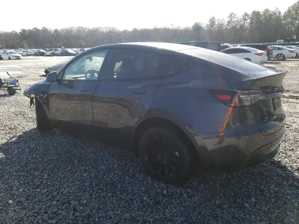 7SAYGDEE4SA350181 2025 TESLA MODEL Y - Image 2