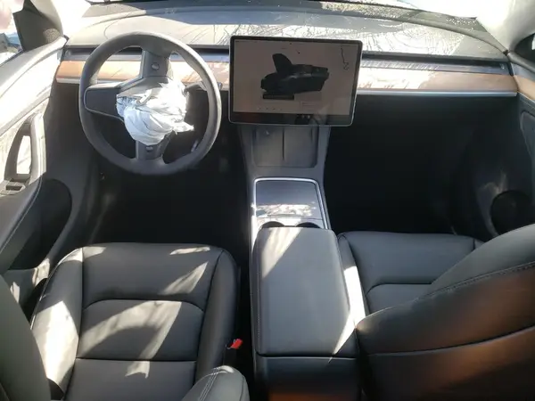 7SAYGDEE4SA350181 2025 TESLA MODEL Y - Image 8