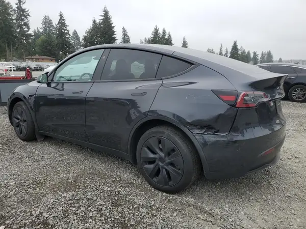 7SAYGDEE4SF235566 2025 TESLA MODEL Y - Image 2