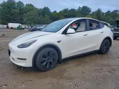7SAYGDEE4SF245840 2025 TESLA MODEL Y
