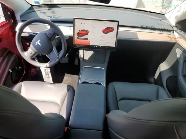 7SAYGDEE4SF260712 2025 TESLA MODEL Y - Image 8