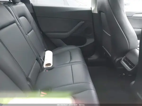 7SAYGDEE4SF264940 2025 TESLA MODEL Y - Image 8