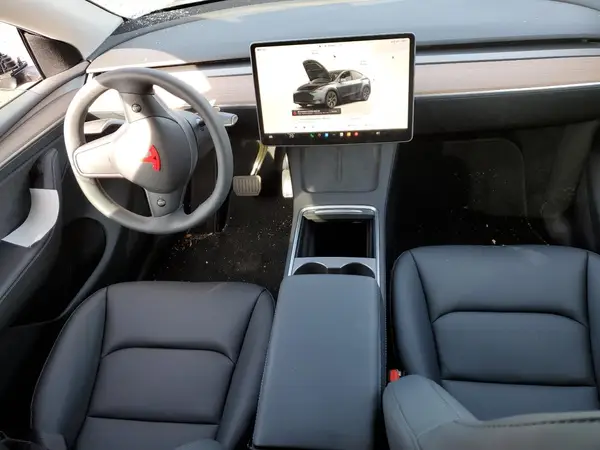 7SAYGDEE4SF291068 2025 TESLA MODEL Y - Image 8