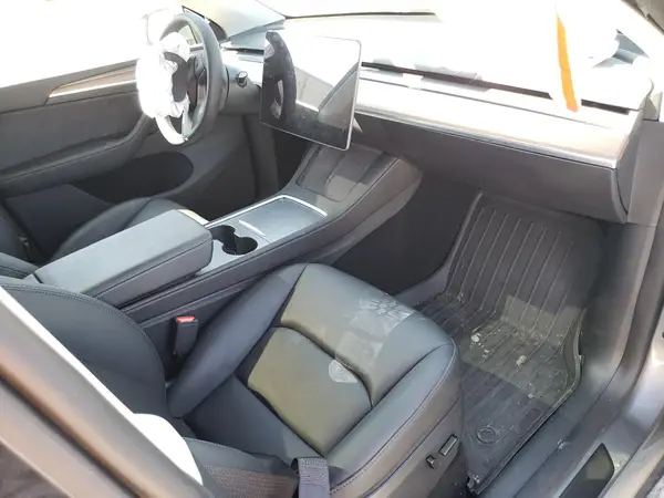 7SAYGDEE4SF294553 2025 TESLA MODEL Y - Image 8
