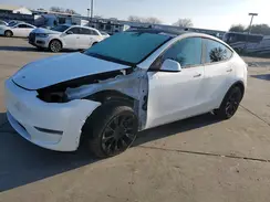 7SAYGDEE4SF296660 2025 TESLA MODEL Y