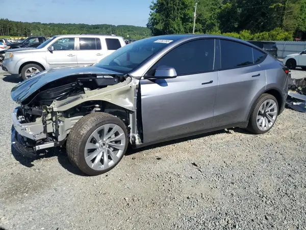 7SAYGDEE4TA382789 2026 TESLA MODEL Y - Image 1
