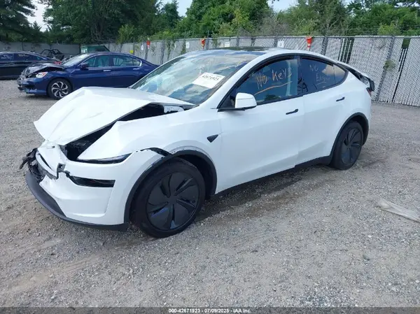 7SAYGDEE4TA386891 2026 TESLA MODEL Y - Image 2