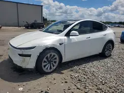 7SAYGDEE4TA390861 2026 TESLA MODEL Y