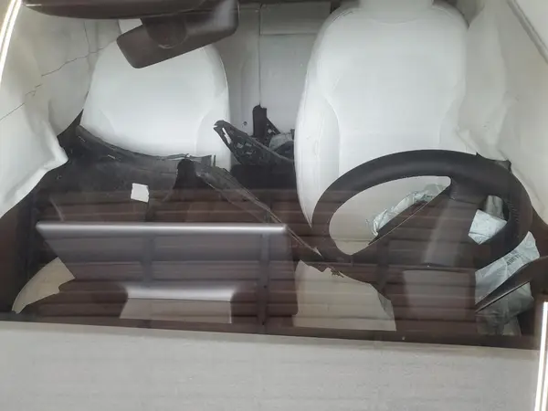 7SAYGDEE4TA394912 2026 TESLA MODEL Y - Image 8