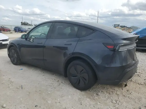7SAYGDEE4TA395686 2026 TESLA MODEL Y - Image 2