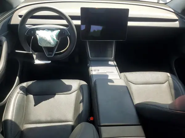 7SAYGDEE4TA397535 2026 TESLA MODEL Y - Image 8
