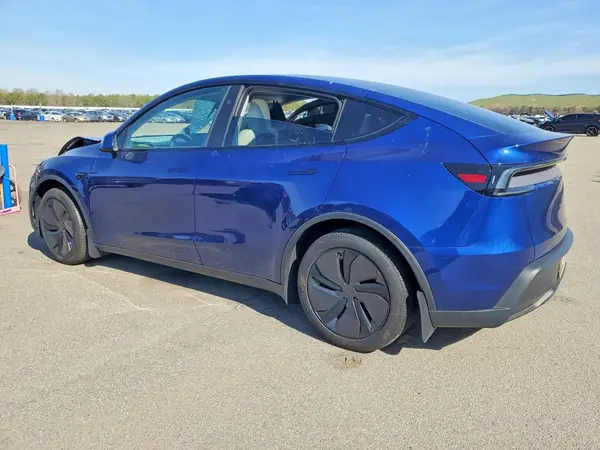 7SAYGDEE4TA406119 2026 TESLA MODEL Y - Image 2