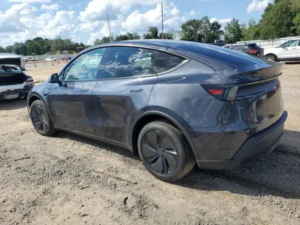7SAYGDEE4TA407089 2026 TESLA MODEL Y - Image 2