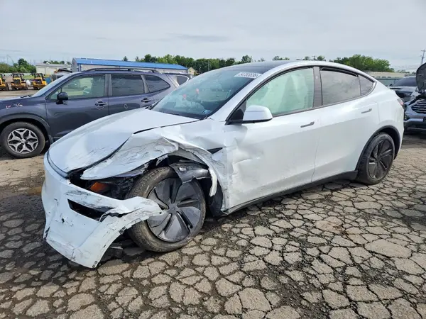 7SAYGDEE4TA409733 2026 TESLA MODEL Y - Image 1