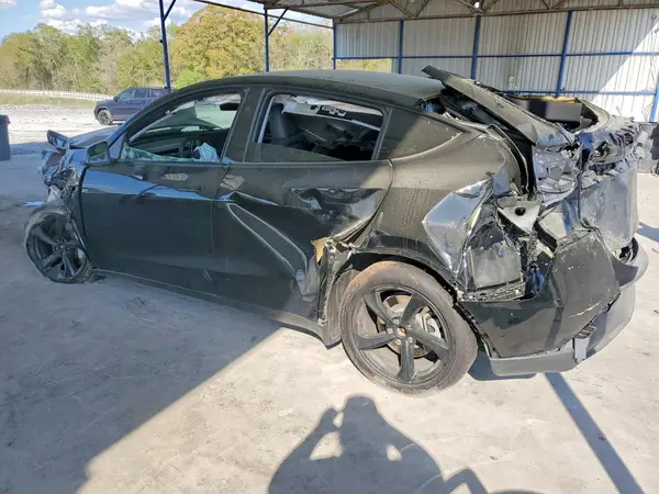 7SAYGDEE4TA431005 2026 TESLA MODEL Y - Image 2