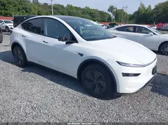 7SAYGDEE4TA484187 2026 TESLA MODEL Y