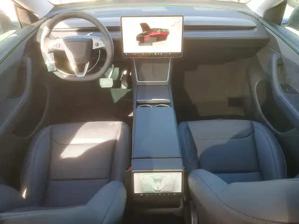 7SAYGDEE4TA580935 2026 TESLA MODEL Y - Image 8