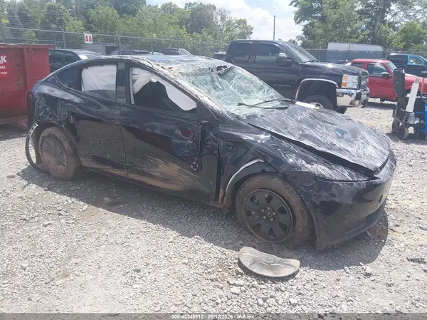 7SAYGDEE4TA639112 2026 TESLA MODEL Y - Image 1