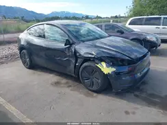 7SAYGDEE4TA679349 2026 TESLA MODEL Y