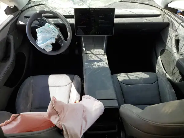 7SAYGDEE4TF336995 2026 TESLA MODEL Y - Image 8
