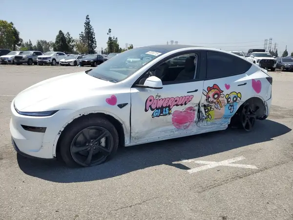 7SAYGDEE4TF340156 2026 TESLA MODEL Y - Image 1