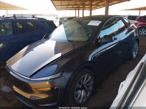 7SAYGDEE4TF345664 2026 TESLA MODEL Y - Image 2