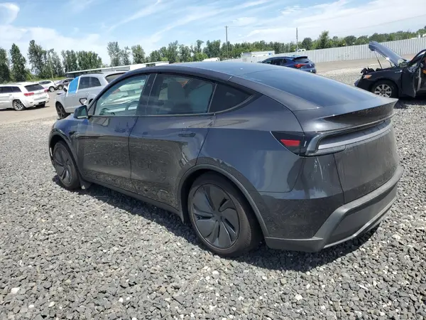 7SAYGDEE4TF355420 2026 TESLA MODEL Y - Image 2