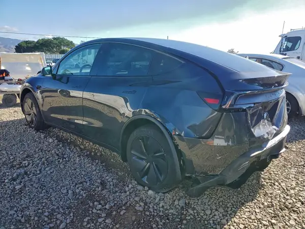 7SAYGDEE4TF424204 2026 TESLA MODEL Y - Image 2