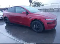 7SAYGDEE4TF429046 2026 TESLA MODEL Y