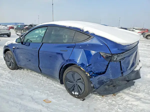 7SAYGDEE4TF433940 2026 TESLA MODEL Y - Image 2