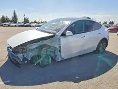 7SAYGDEE4TF526263 2026 TESLA MODEL Y