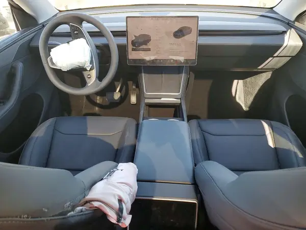 7SAYGDEE4TF564513 2026 TESLA MODEL Y - Image 8