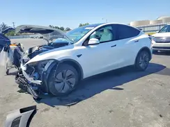 7SAYGDEE4TF573938 2026 TESLA MODEL Y