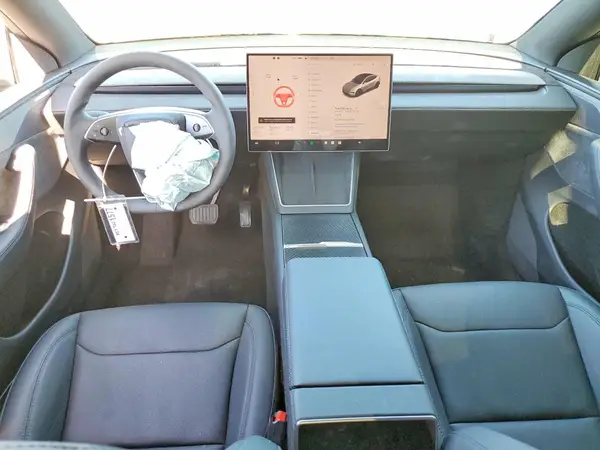 7SAYGDEE4TF634365 2026 TESLA MODEL Y - Image 8